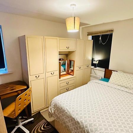 The Right Place. A Fabulous/Cozy Double Room London Exterior photo