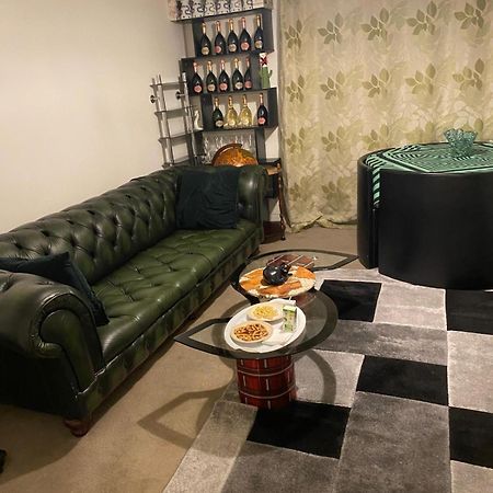 The Right Place. A Fabulous/Cozy Double Room London Exterior photo